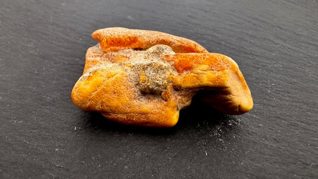 Handschmeichler baltischer Rohbernstein 10,9g