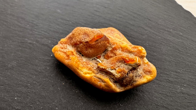 Baltischer Natur Bernstein 10,8g Art.2121