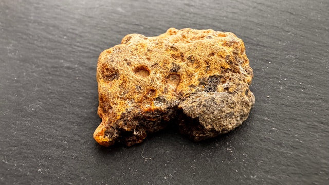 Baltischer Rohbernstein10_4g