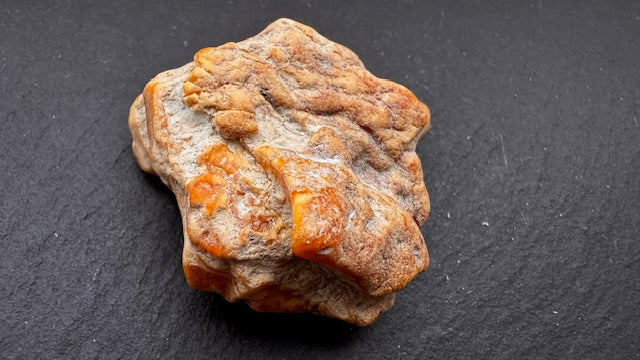 Baltischer Rohbernstein aus der „Blauen Erde“ – 15,7 g Art.2103