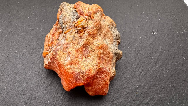 Baltischer Bernstein mit Inklusen 21,7g Art.2157